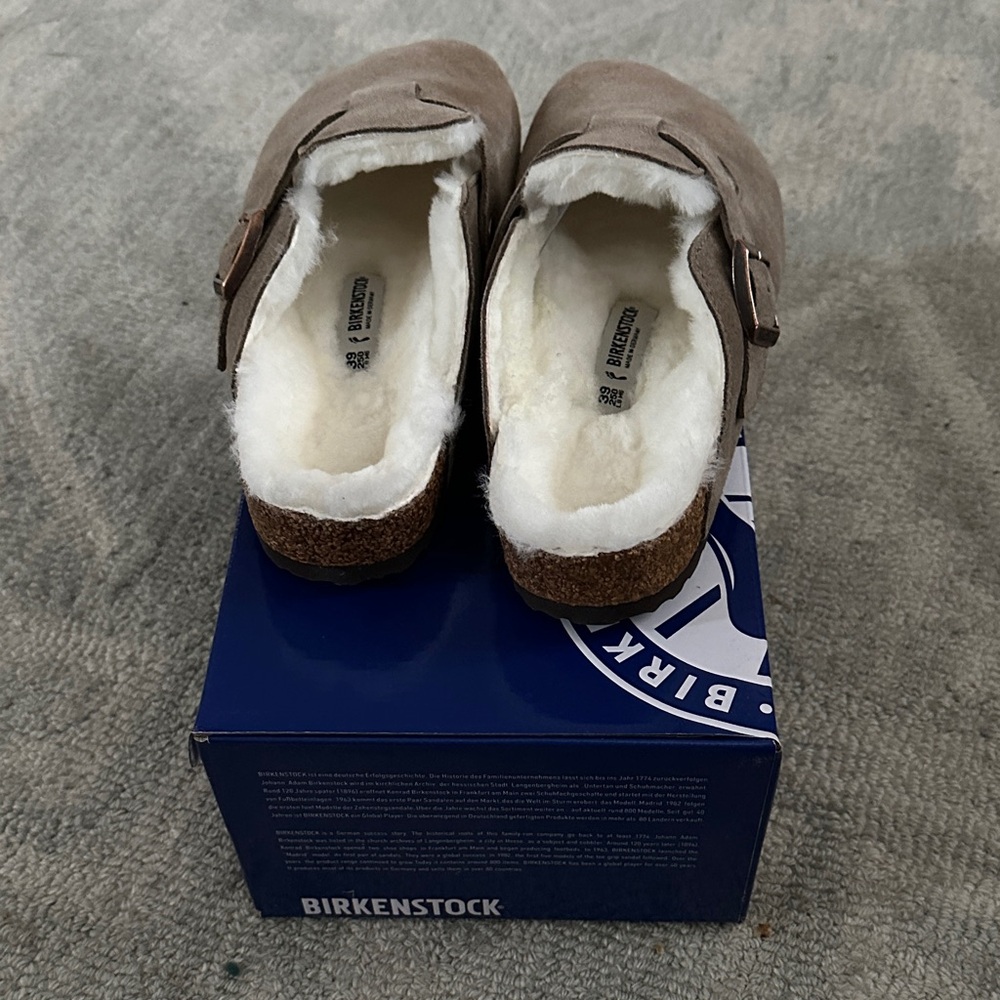 Birkenstock Boston VL Shearling Taupe Suede Mules with Shearling - Picture 3 of 4